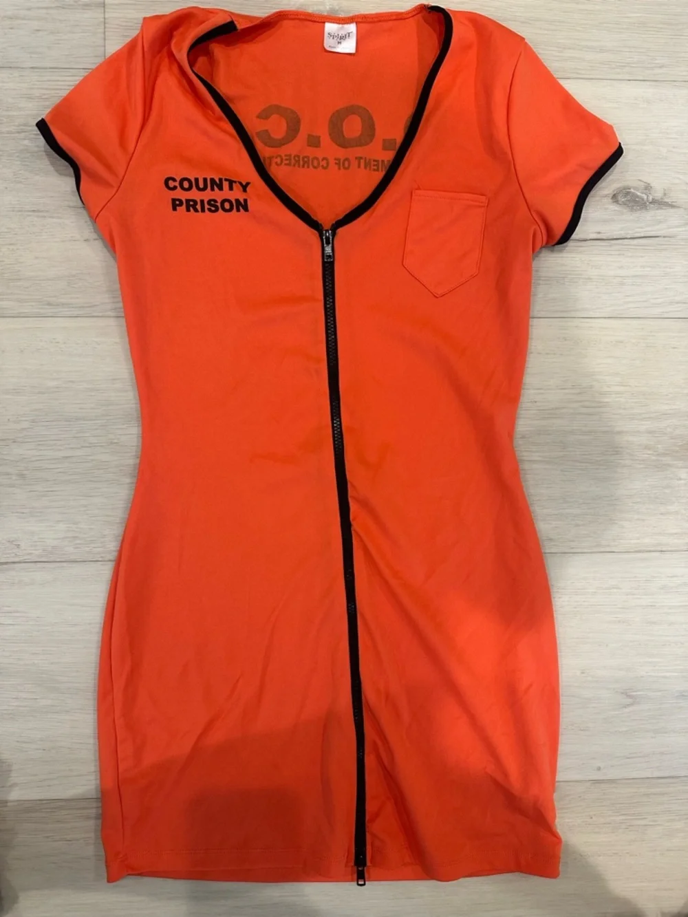 Spirit Halloween 'County Prison' Zip Front Costume Dress - Picture 1 of 3